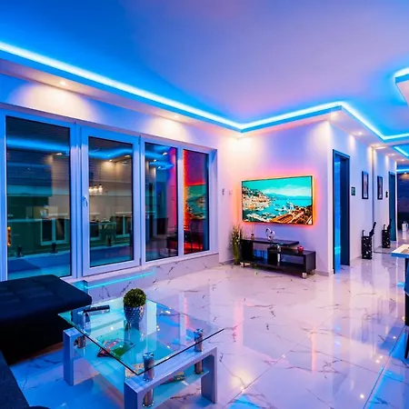 Luxury Smart Penthouse Apartment